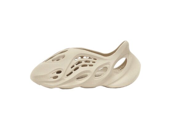adidas Yeezy Foam RNNR Sand