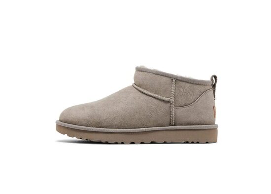 UGG Classic Ultra Mini Boot Goat